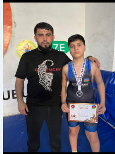 Gənc pəhləvan Renat Ziyadov uğurlu çıxışları ilə diqqət çəkməyə davam edir