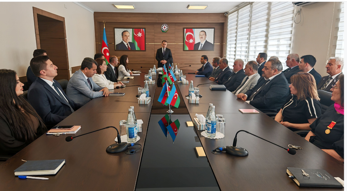 Nizami rayonunda Dövlət Qulluqçularının Peşə Bayramı Günü münasibətilə tədbir keçirilib